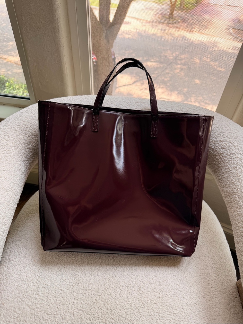 Anya Hindmarch oxblood tote - Picture 2 of 11